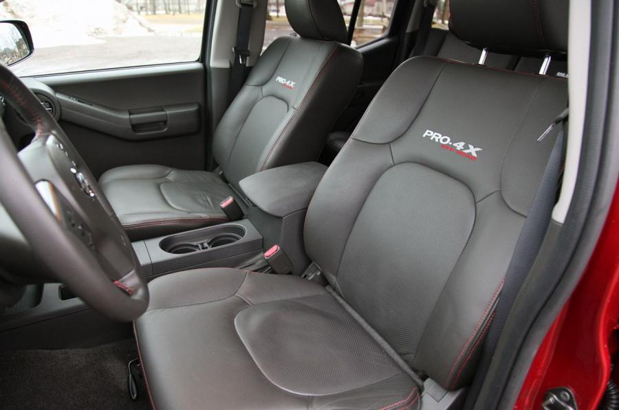  Nissan Xterra Pro-4X 2011 года  (фото 22 из 50)